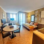 公寓 Cozy In Barcelo Royal ***** 阳光海滩