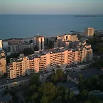 Cozy In Barcelo Royal ***** 公寓 阳光海滩