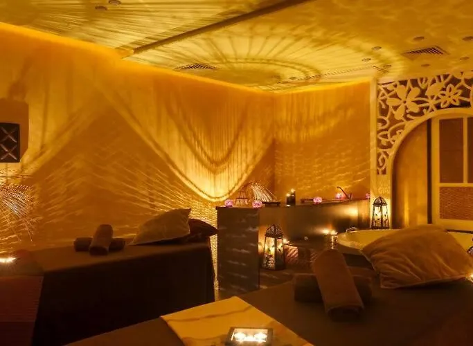 Cozy In Barcelo Royal *****