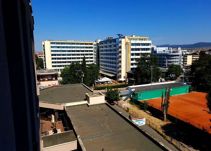 Cozy In Barcelo Royal *****