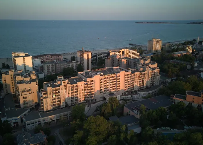 Cozy In Barcelo Royal ***** Appartamento Sunny Beach