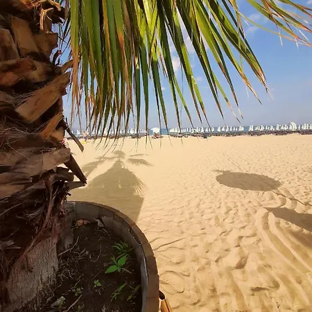 Cozy In Barcelo Royal ***** شقة ساني بيتش