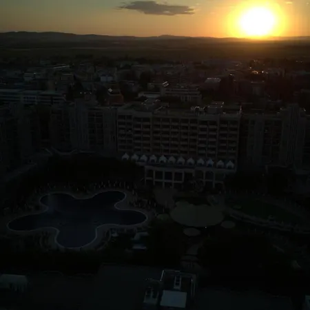 Cozy In Barcelo Royal ***** Апартаменты Солнечный берег